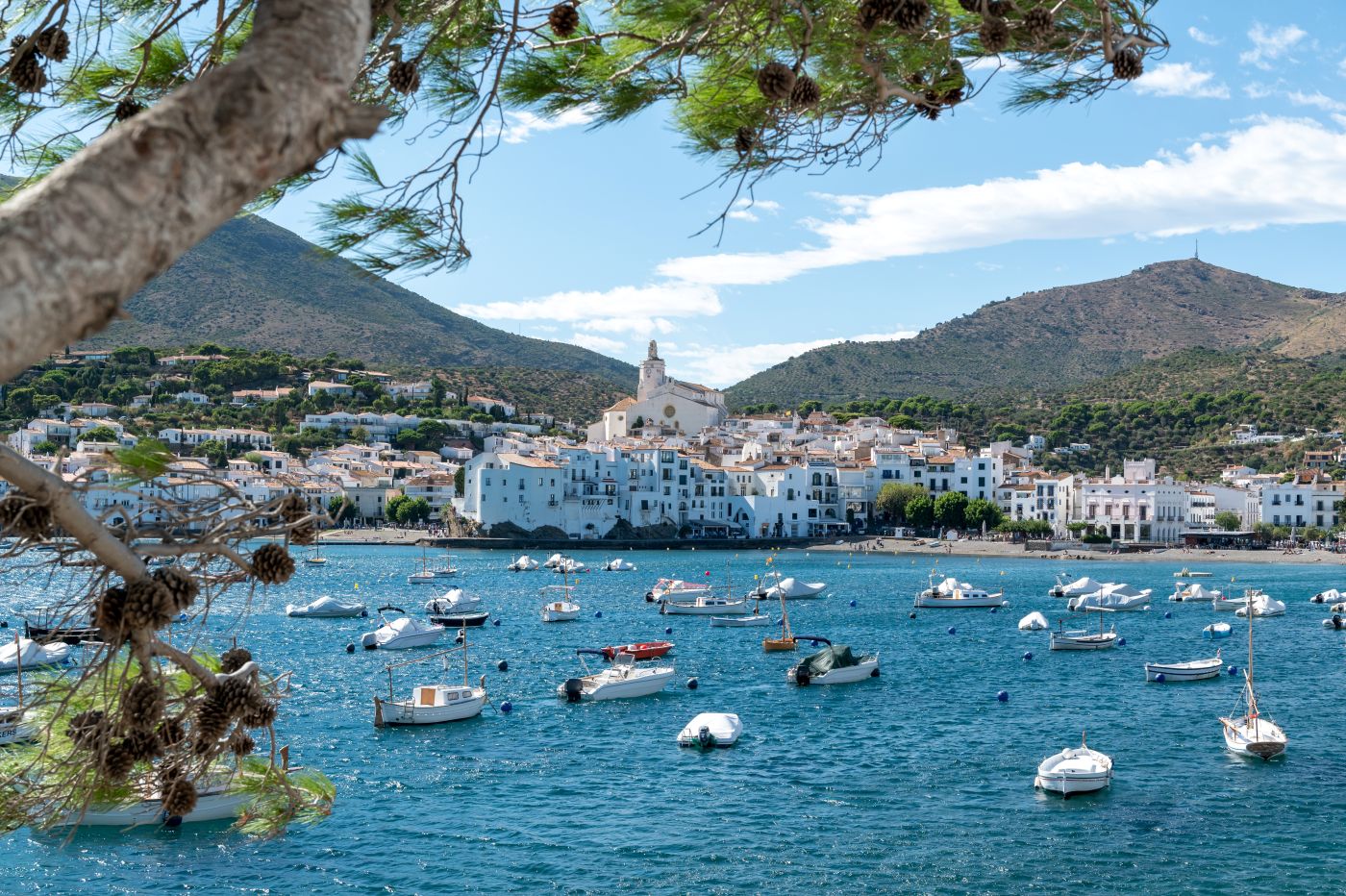Village de Cadaqués vu depuis la colline